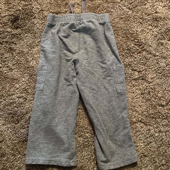 Pull on cargo pants - Picture 2 of 5